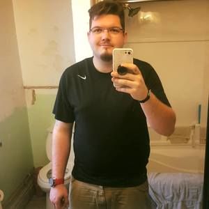 Meet your Posher, Adam